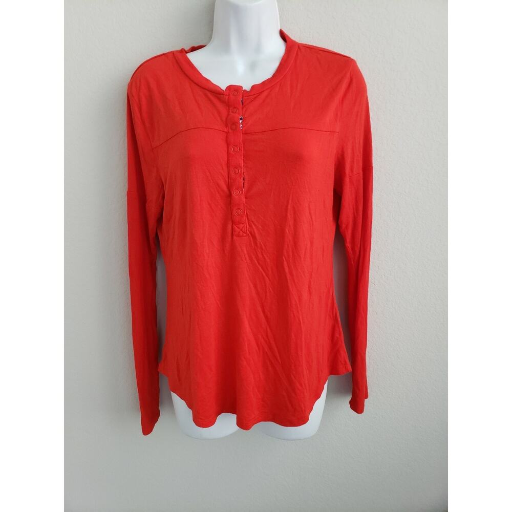EUC Splendid Bright Red Long Sleeve Ultra Soft 95% Rayon Size S Shirt w/ Buttons